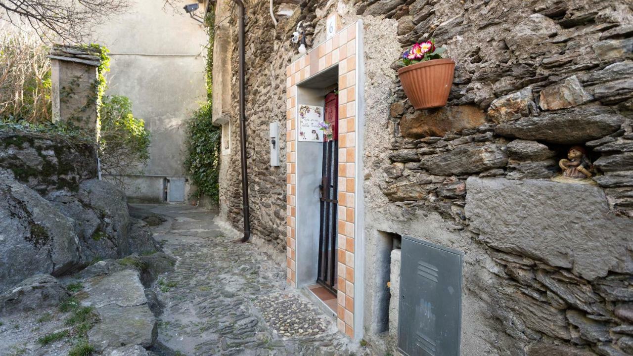 La Casa Della Cindy Dervio Exterior foto